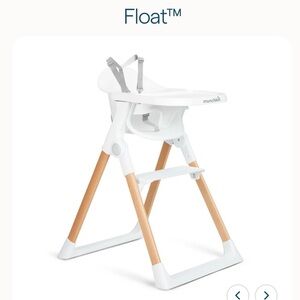 Munchkin Float Easy Clean Foldable High Chair - White and Natural